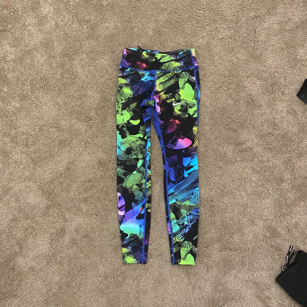 Nike Epic Lux Printed running tights NWOT